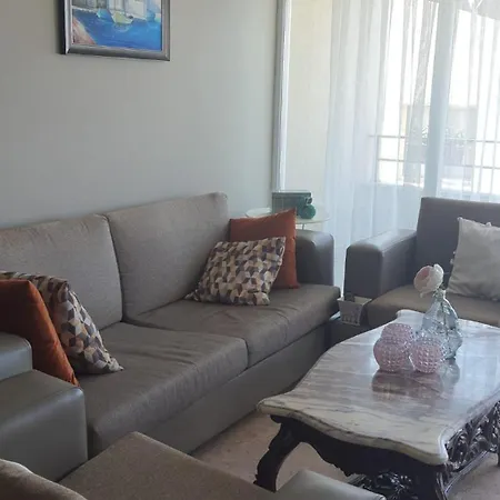 Arife Deniz Tarafi 2 Apartment *